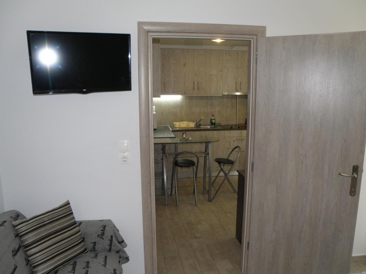 كاندية Talos Apartments And Studios المظهر الخارجي الصورة